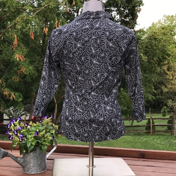 Talbots Petites Womens S Top Button Up Blouse Shirt Pretty Black w White - Picture 3 of 9
